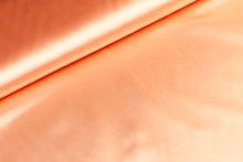 Satijn stof Zalmroze