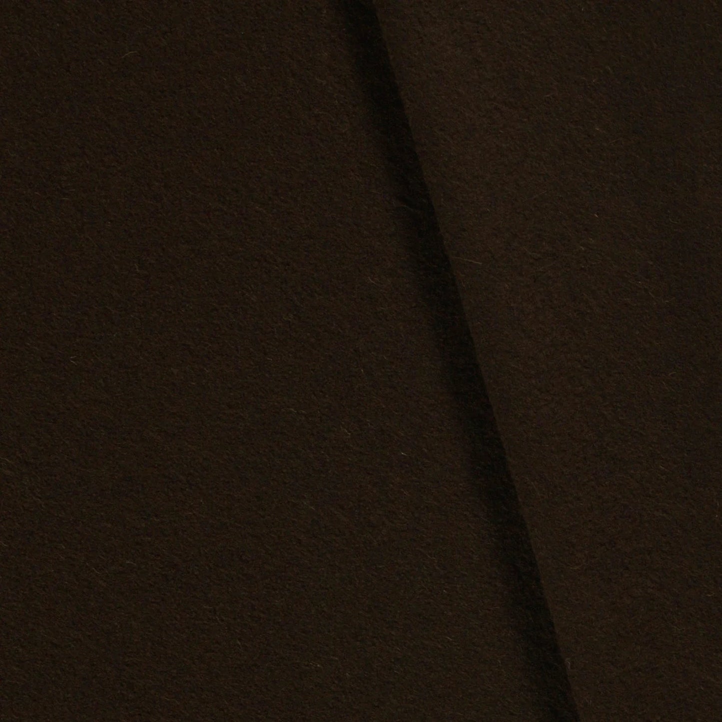 100% Wol gekookt Donkerbruin